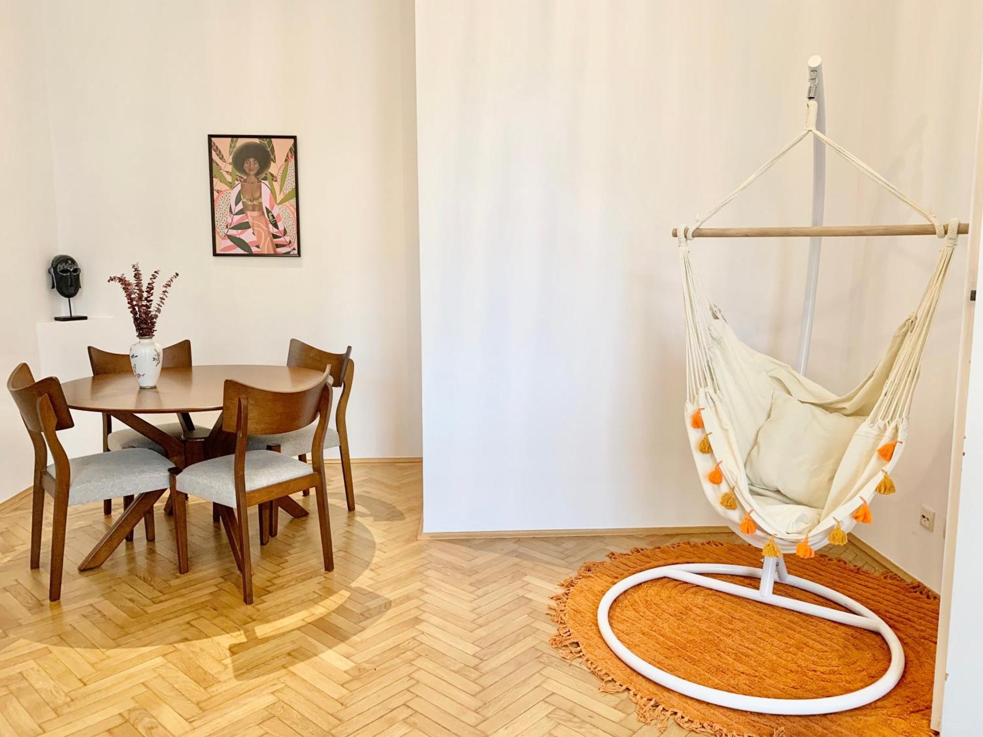 Bamboo City Apartment : A Cozy Family Haven In Vienna'S 9Th District Buitenkant foto